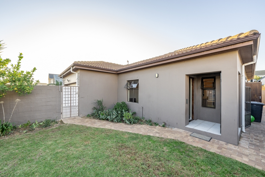 3 Bedroom Property for Sale in Viking Village Western Cape